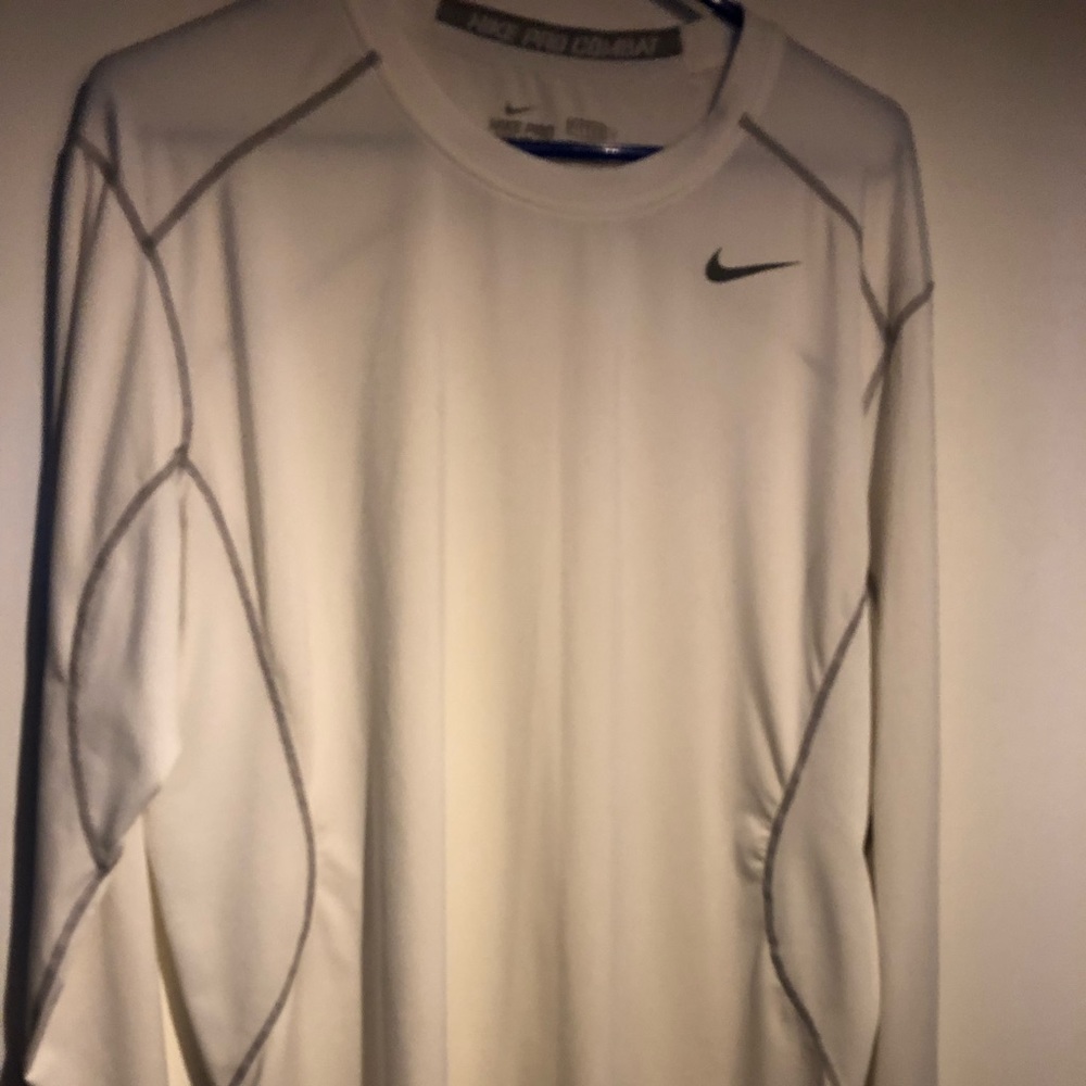 Men’s Nike Fitted Shirt